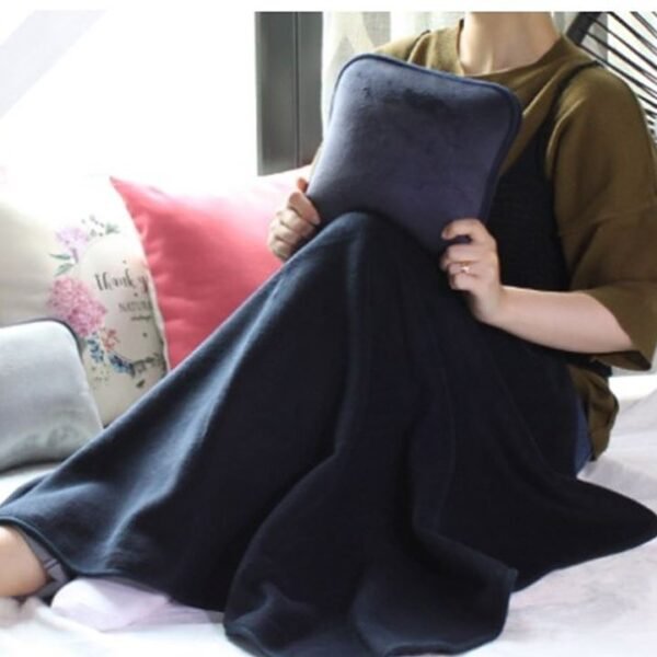 Deluxe-Cushion-Blanket-Bag-Zip.jpg Deluxe-Cushion-Blanket-Bag-Zip.jpg