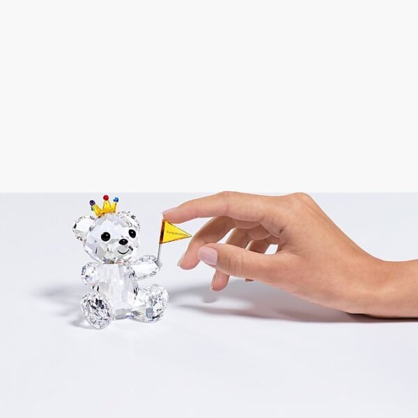 Swarovski-Kris-Bear-Congratulations-model.jpg Swarovski-Kris-Bear-Congratulations-model.jpg